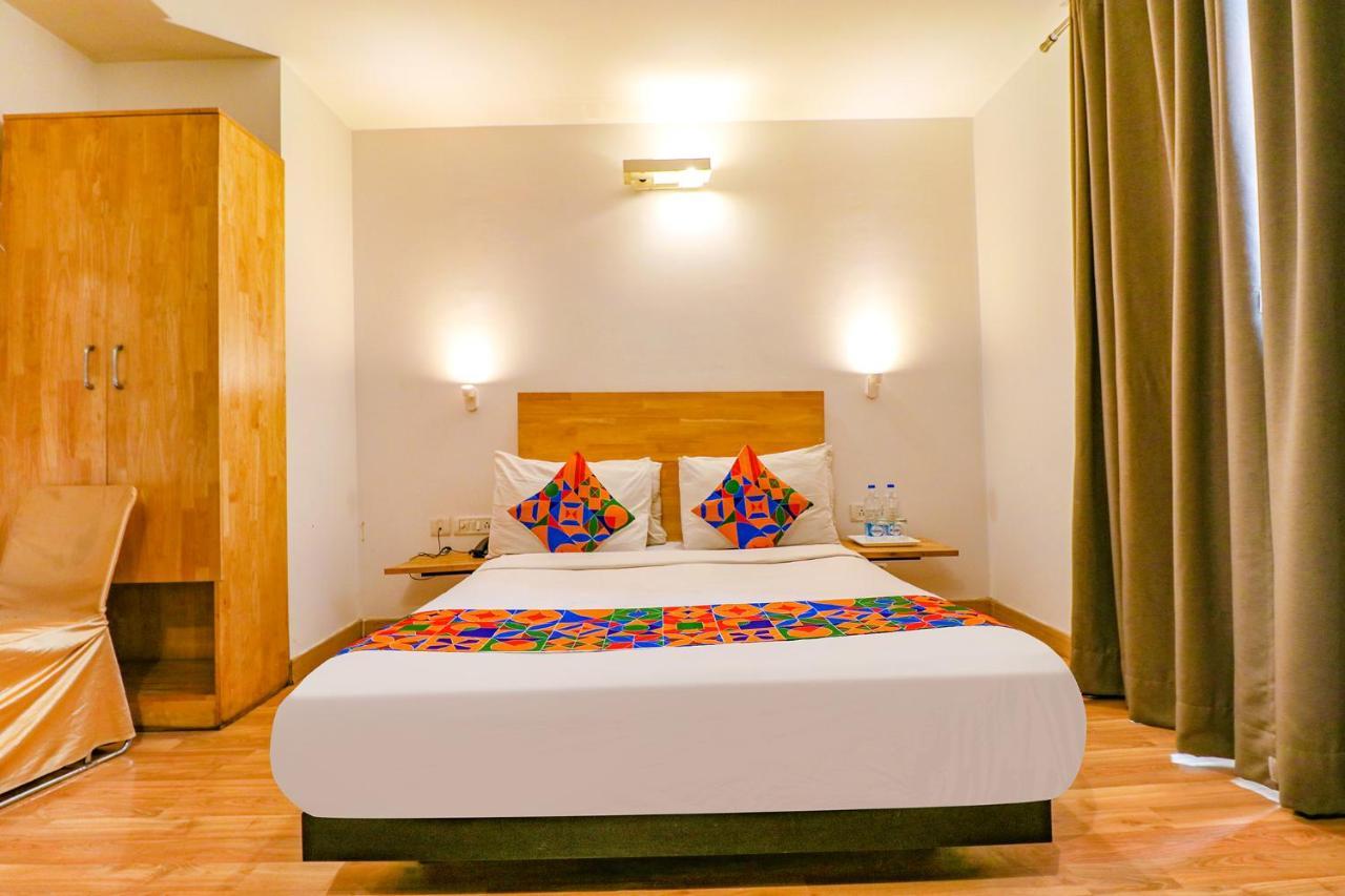 ניו דלהי Fabhotel Majestic Jpm I מראה חיצוני תמונה