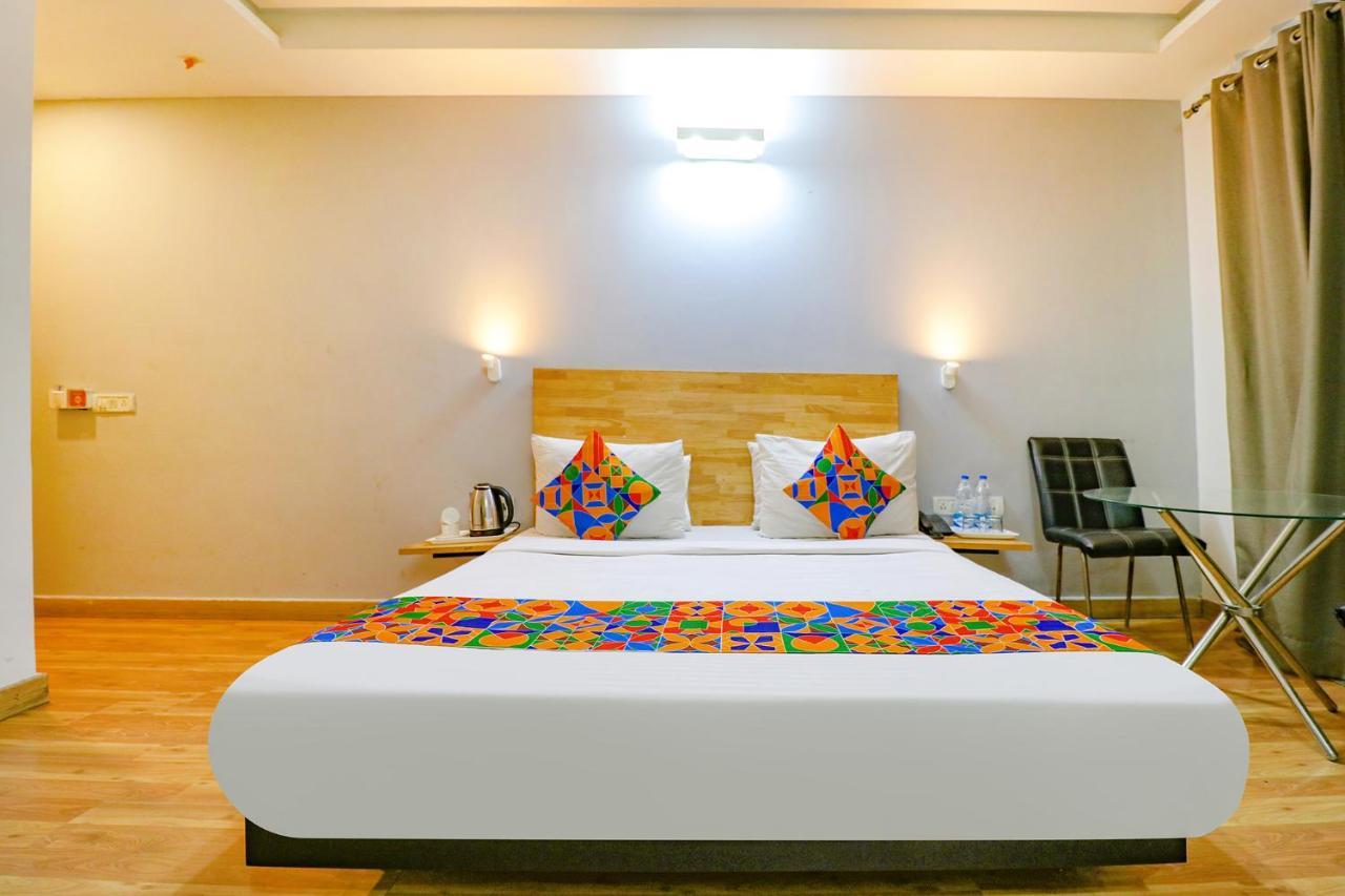 ניו דלהי Fabhotel Majestic Jpm I מראה חיצוני תמונה