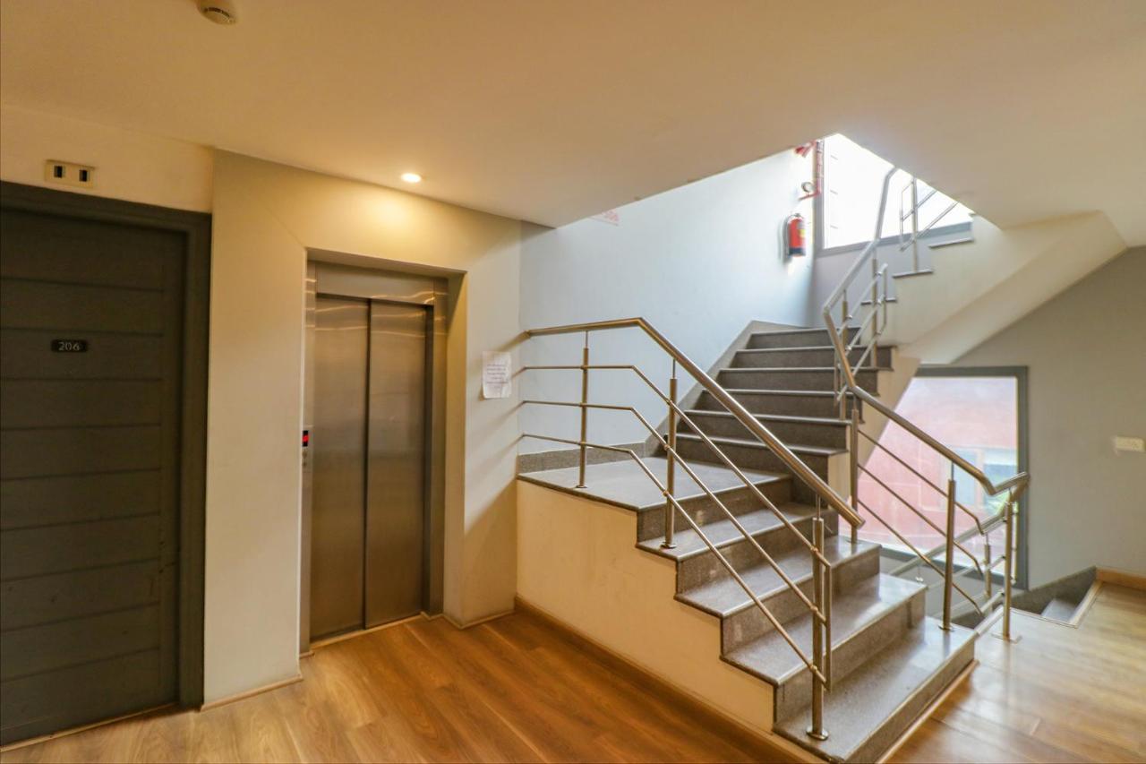 ניו דלהי Fabhotel Majestic Jpm I מראה חיצוני תמונה