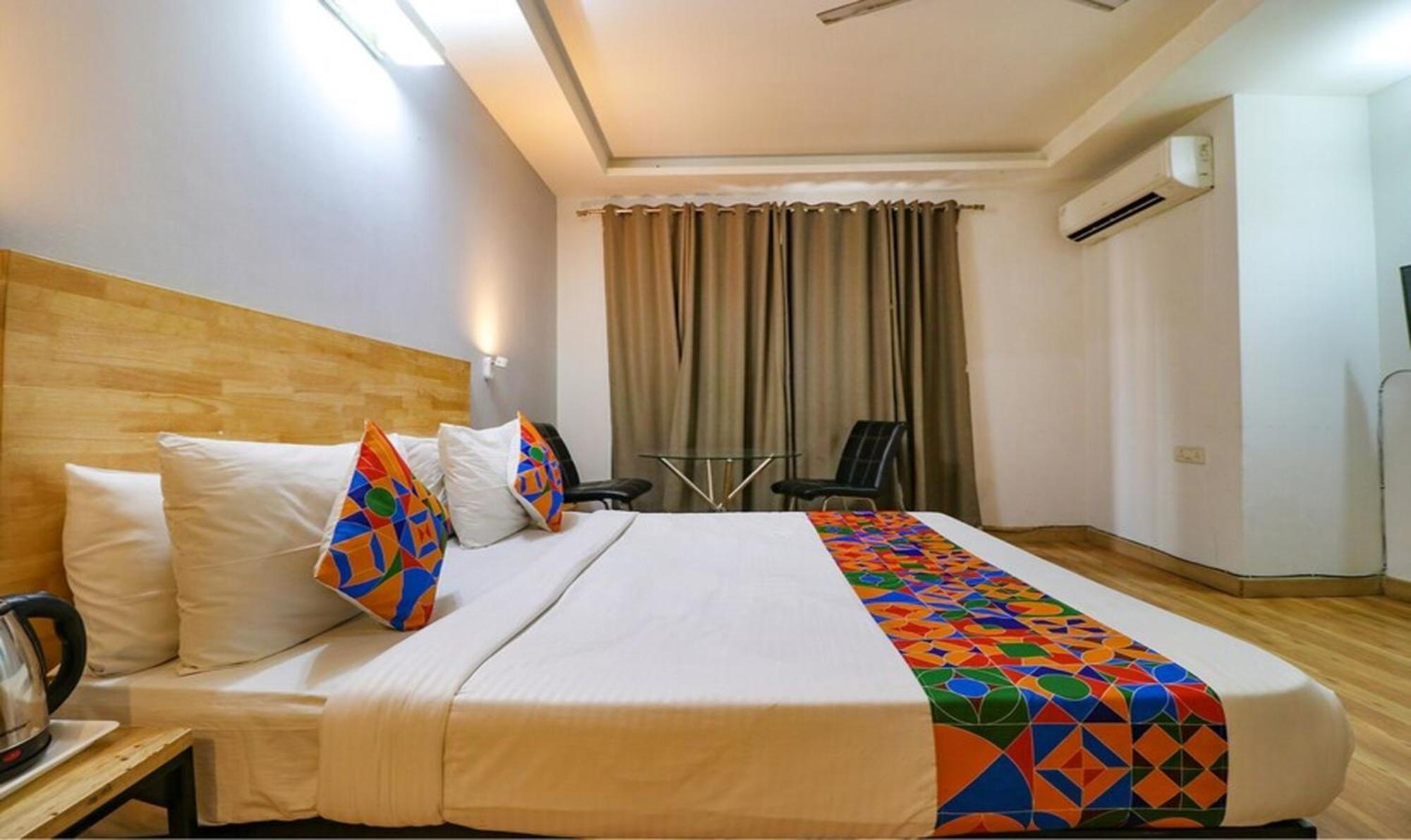 ניו דלהי Fabhotel Majestic Jpm I מראה חיצוני תמונה