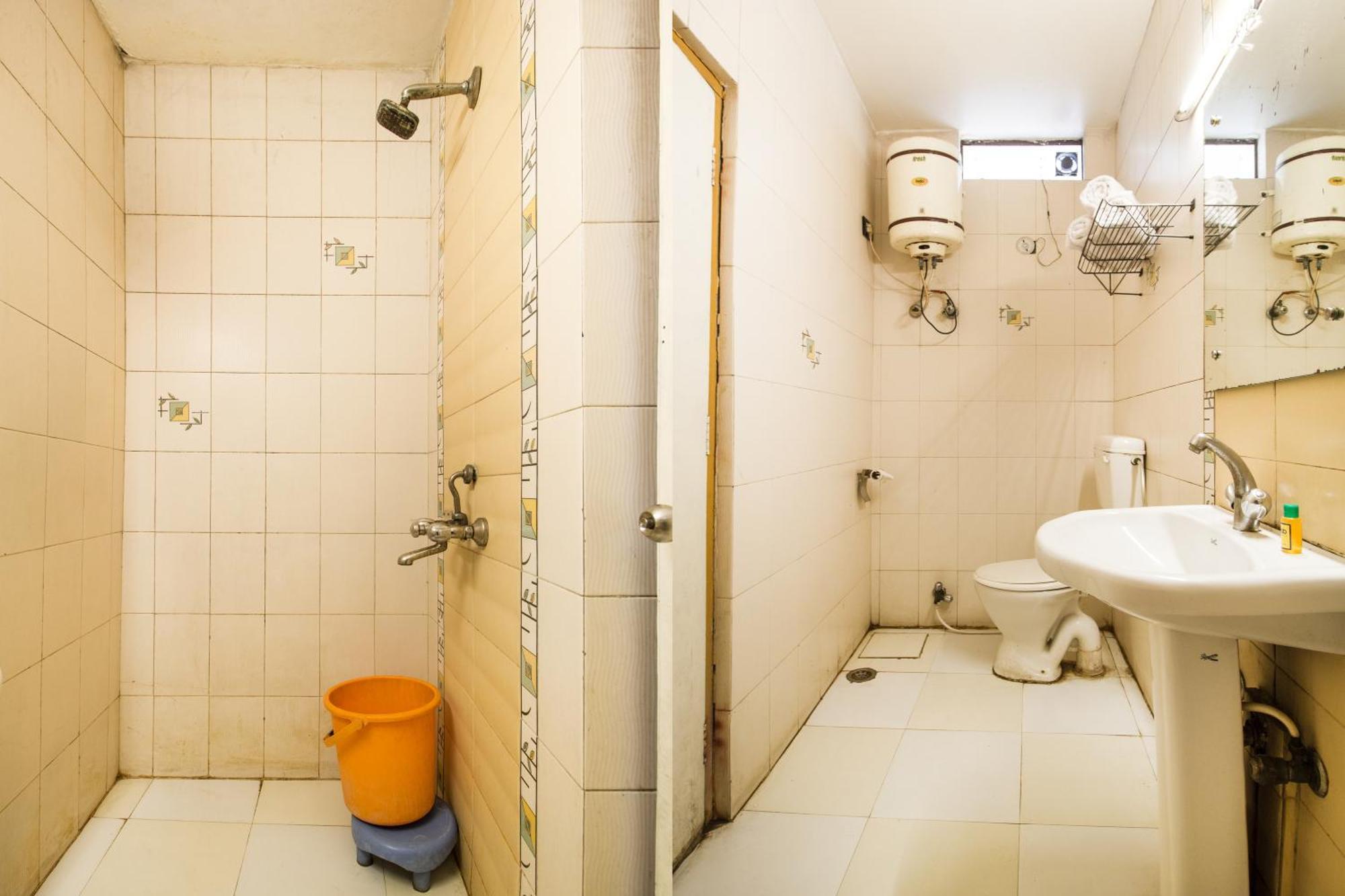 ניו דלהי Fabhotel Majestic Jpm I מראה חיצוני תמונה